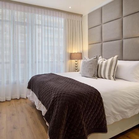 Sandton Apartment 15 West Road South جوهانسبورغ المظهر الخارجي الصورة